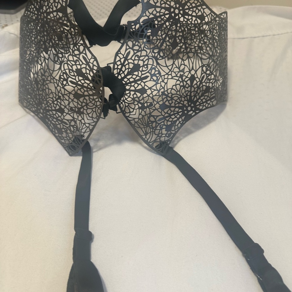 La perla  black label Elegant Black metal  Women's Intimate corset belt